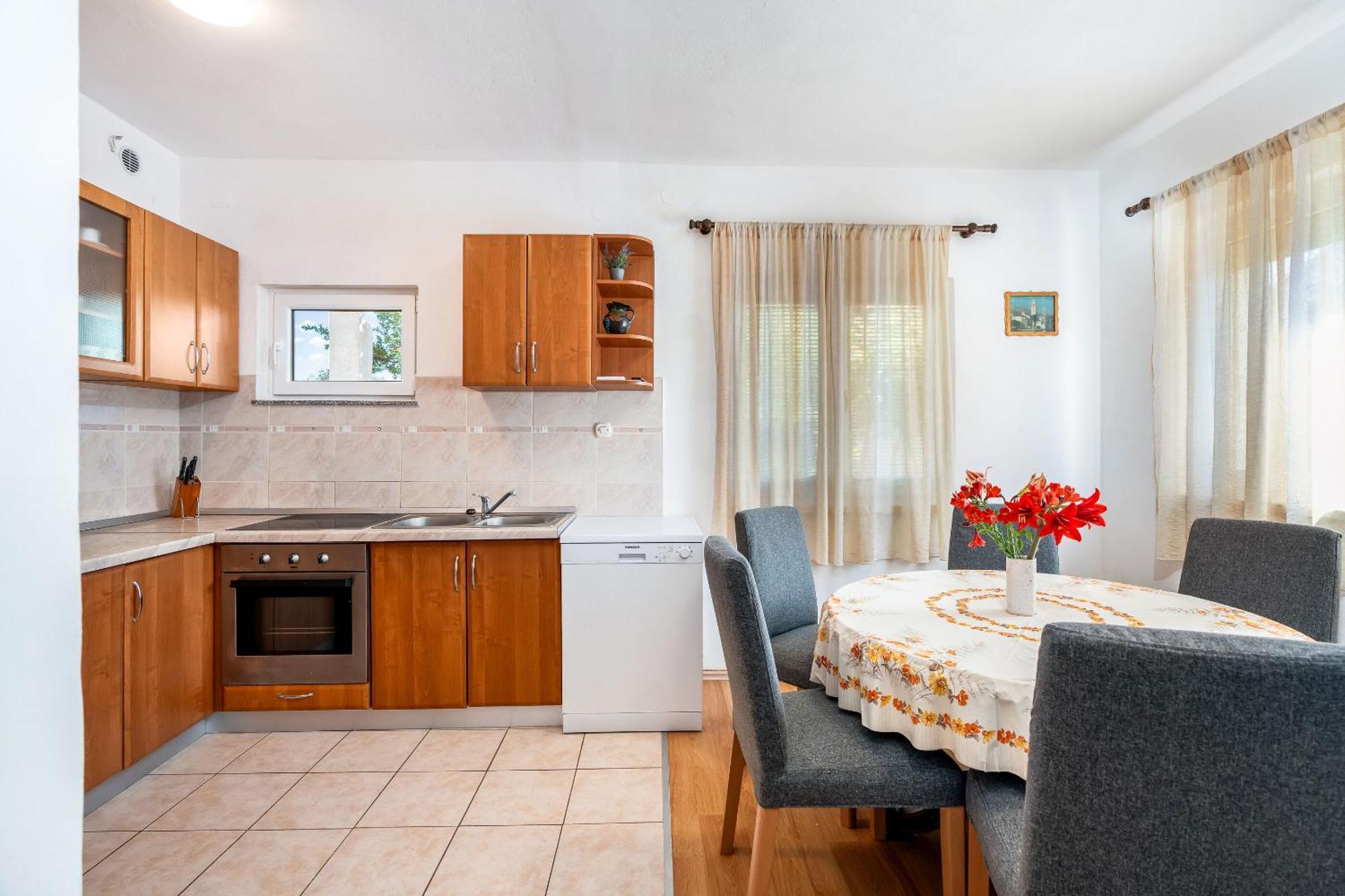 Kani Apartmán *